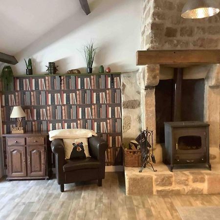Woodland Cottage Faux-la-Montagne エクステリア 写真